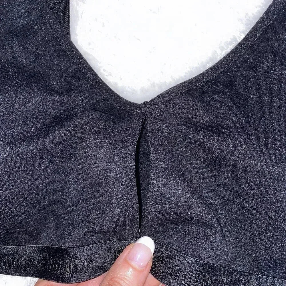 Juicy Couture Sport Bralette Purple & Black Sport Bra Set size Large - Picture 4 of 7